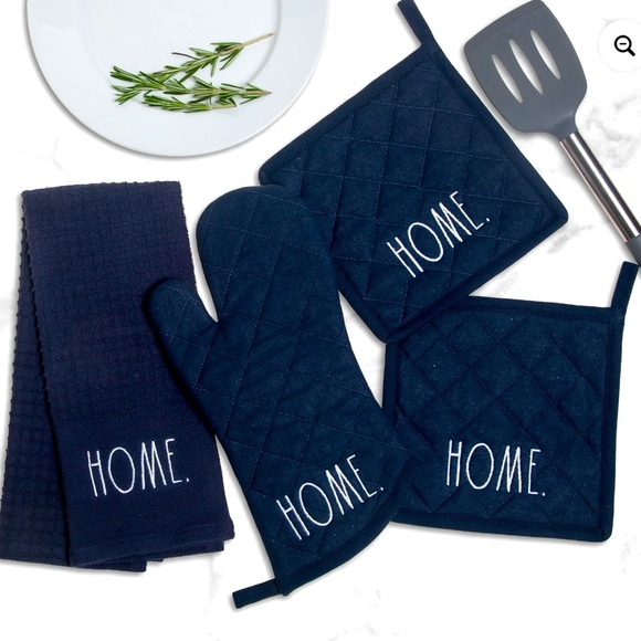 Sale (NWT) Rae Dunn 4 Piece Set Kitchen Potholders/Towel/Oven Mitts “HOME” HTF - Picture 1 of 6